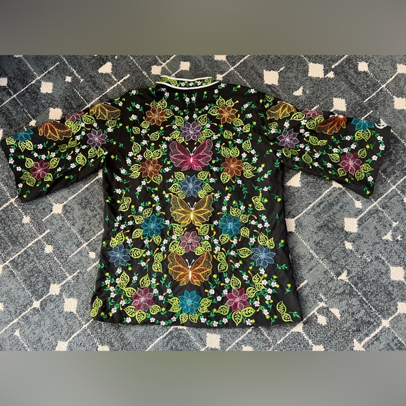 🦚Unique Embroidered Jacket - Peacocks & Butterflies!🦋 - Picture 3 of 6